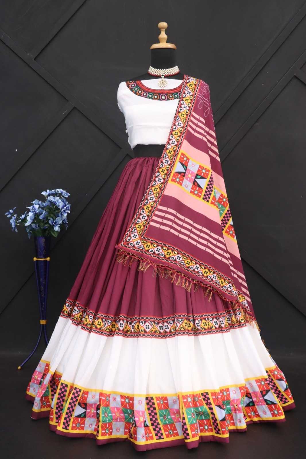 Muslin Cotton Rin136 129 Lehengas  Navratri Chaniya Choli Traditional Printed Lehengas