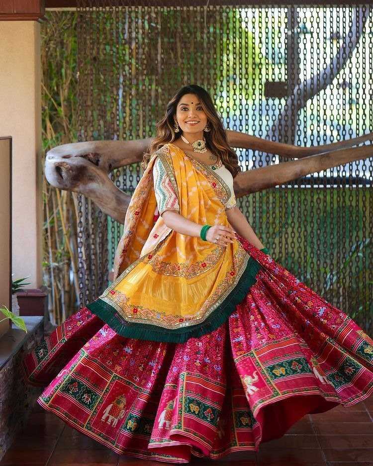 Muslin Cotton Rin136 82 Lehengas  Navratri Chaniya Choli Traditional Printed Lehengas