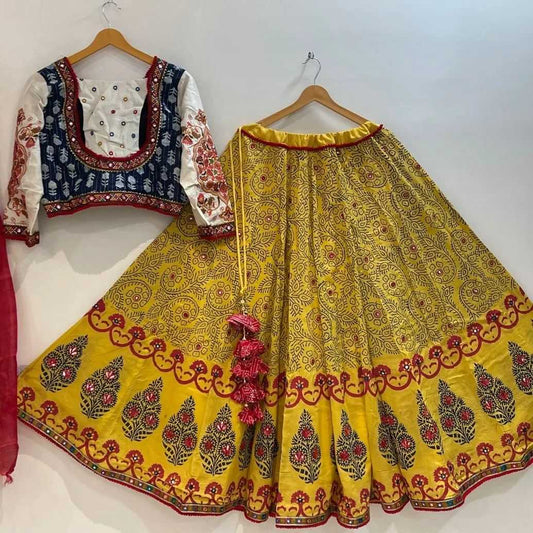 Muslin Cotton Rin190 148 Lehengas  Traditional Printed Lehengas