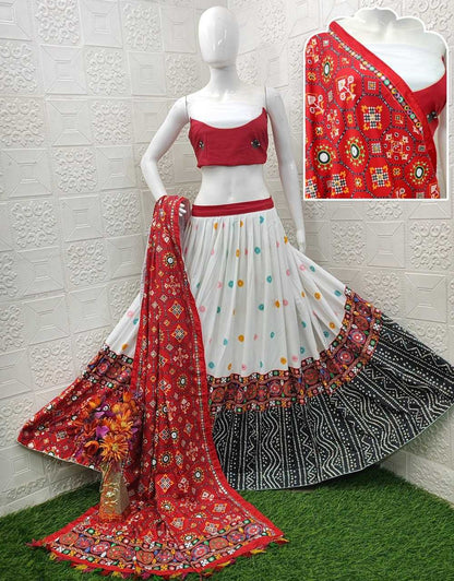 Muslin Cotton Vct 09 Lehengas  Traditional Navratri Chaniya Choli E