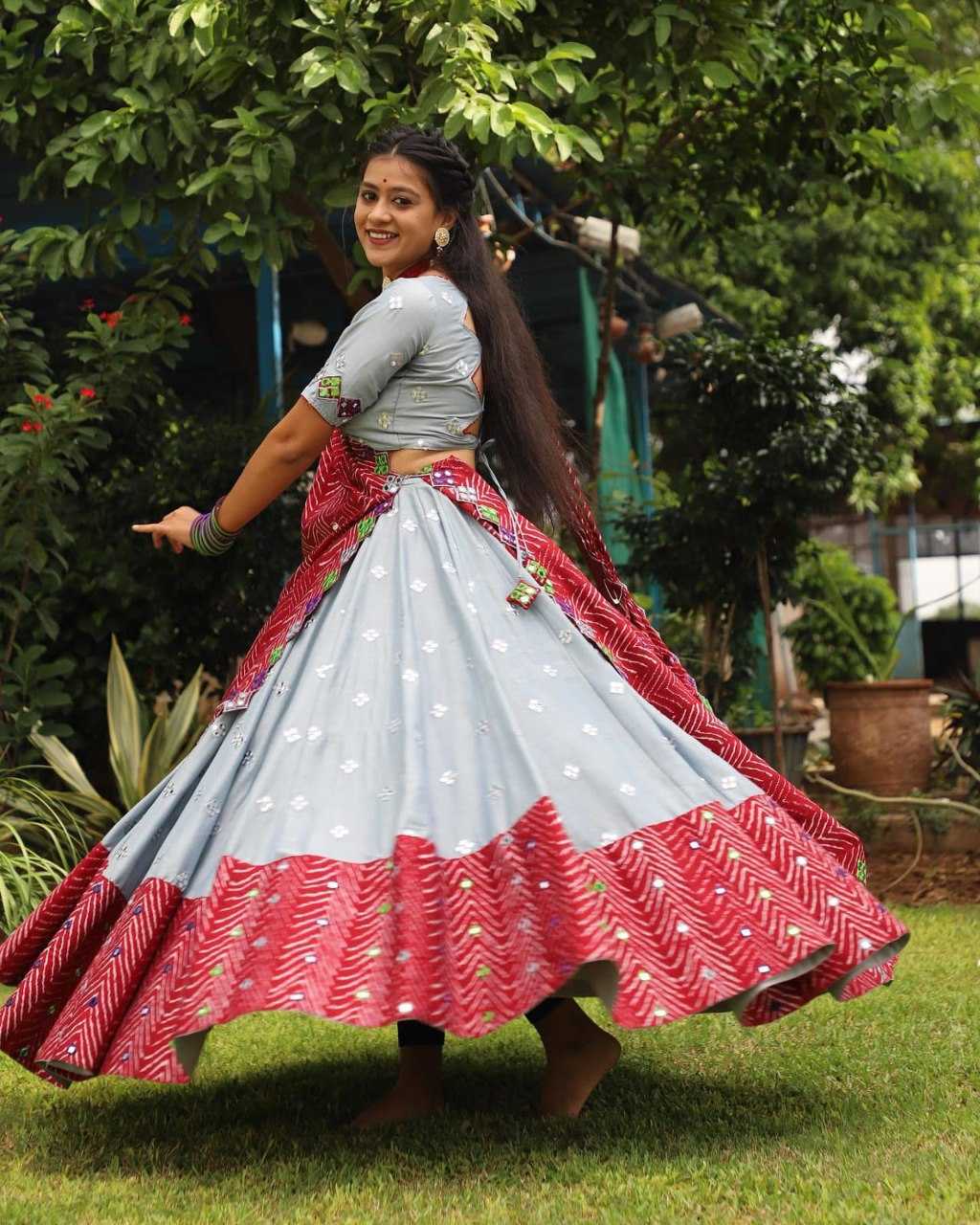 Muslin Cotton Vct 138 Lehengas  Navratri Chaniya Choli Traditional Lehengas E