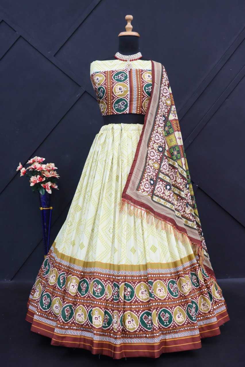 Muslin Cotton Vct 140 Lehengas  Navratri Chaniya Choli Traditional Lehengas E