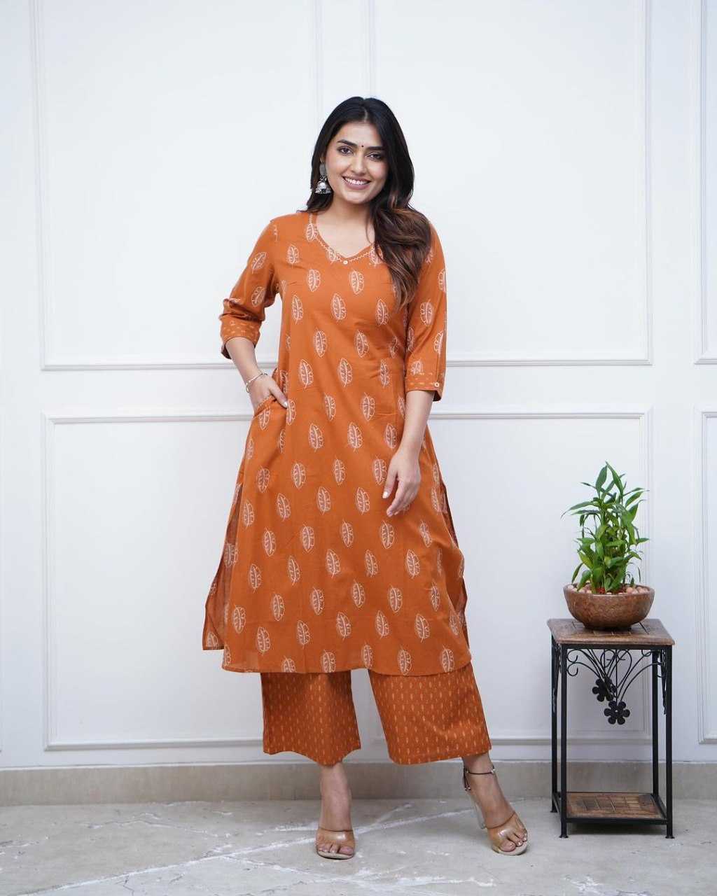 Muslin Kesh164 G64 Kurtis  Long Printed Kurti With Bottom V-Neck Long Kurtis