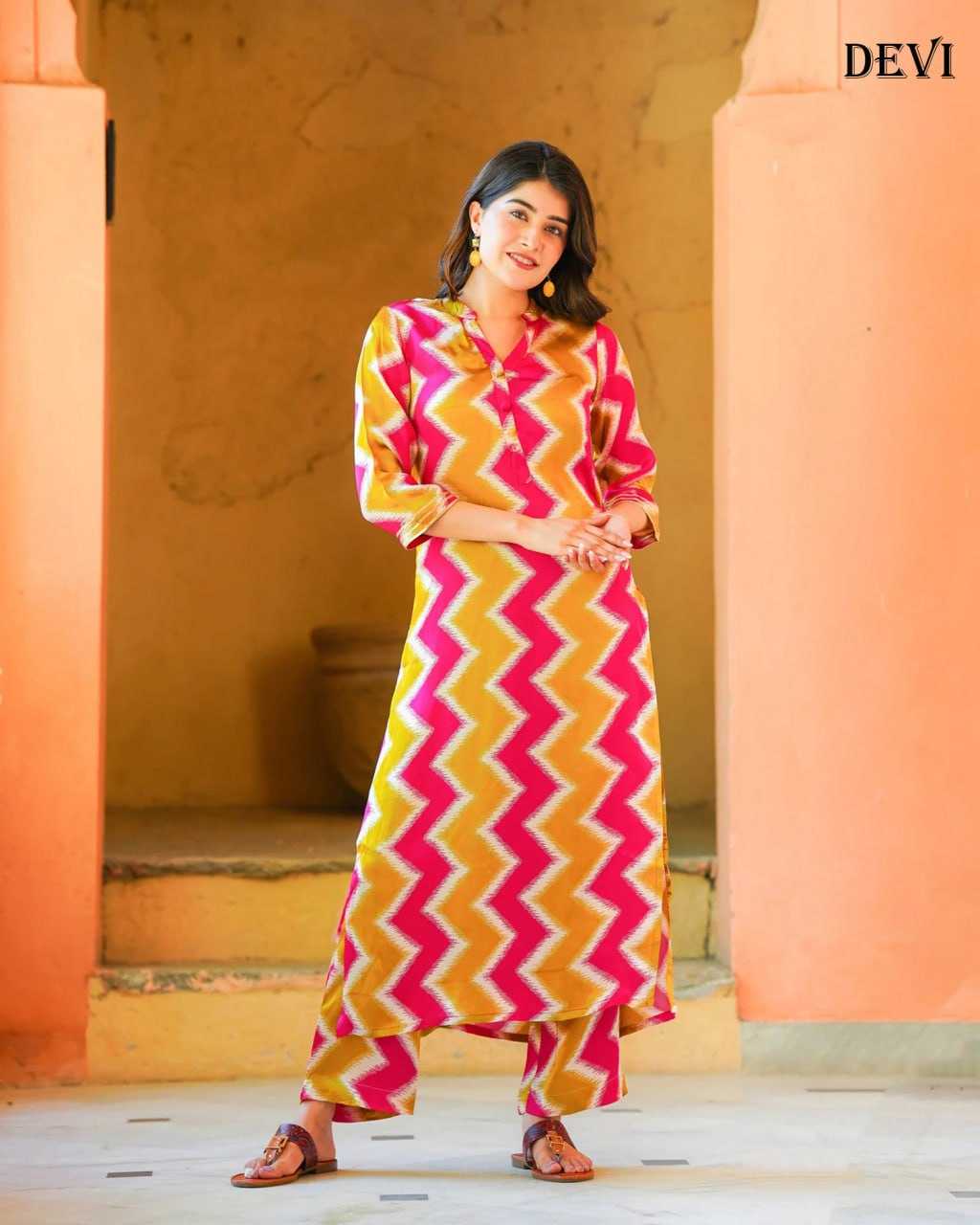 Muslin Rin131 501 Kurtis  Long Printed Kurti With Pant V-Neck Kurtis