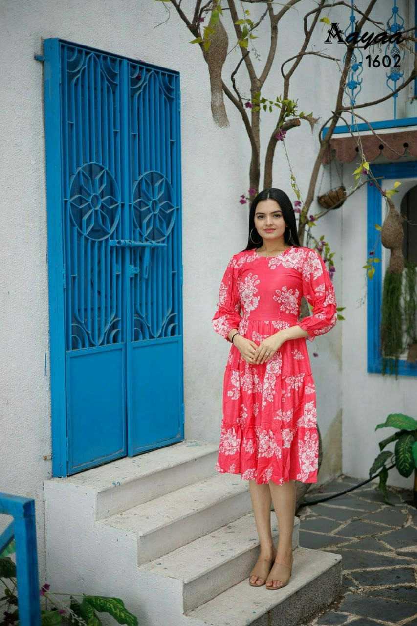 Muslin Rin131 Aayaa -16 Kurtis  Short Party Wear Printed Fancy Ethnic Kurtis