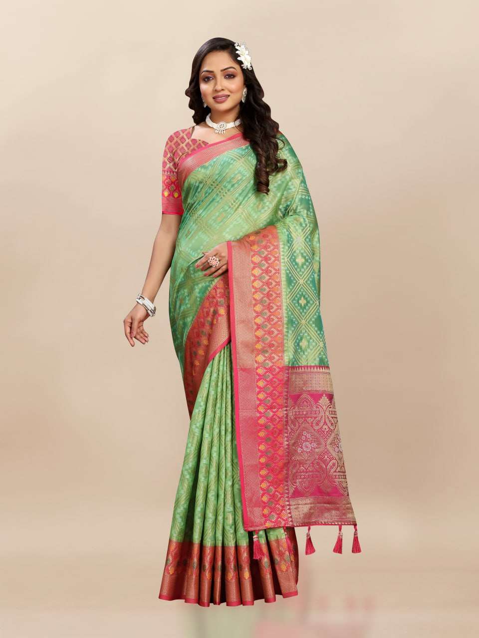 Organza Rmnx- 307  Sarees