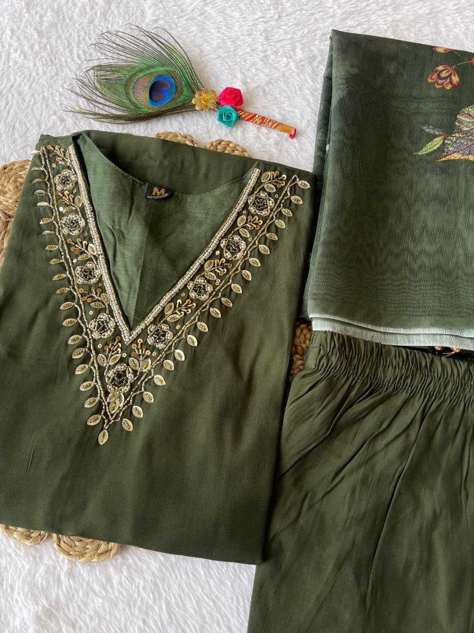 Premium Roman Silk Kesh137 354 Suits & Dresses  Embroidery Cotton Ladies Silk Ladies Party Wear Suits