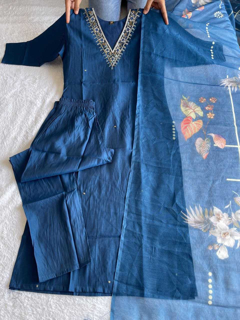 Premium Roman Silk Kesh137 354 Suits & Dresses  Ladies Silk Ladies Party Wear Diwali Collections Suits