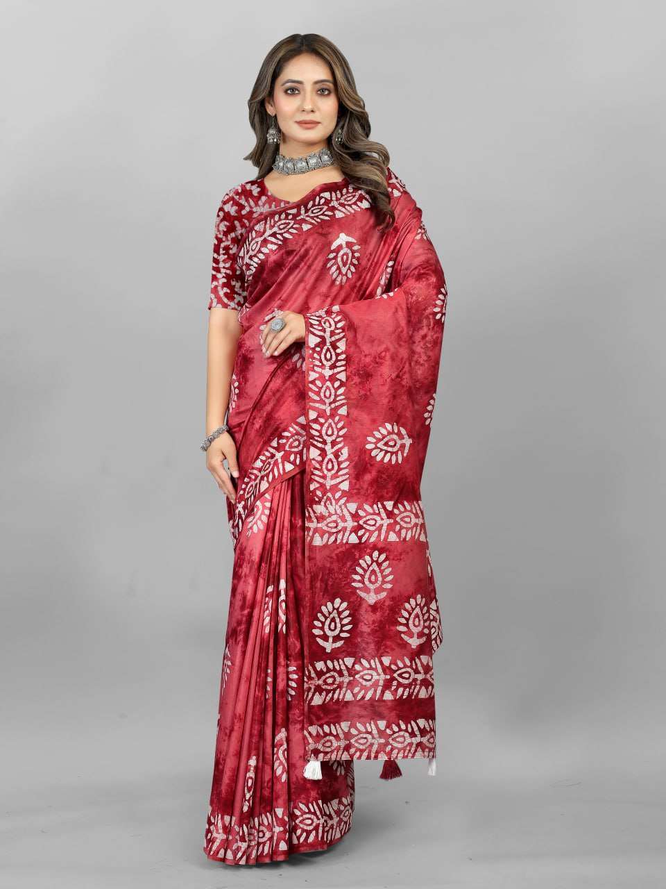 Batik Srrt Hand Wax Batik Prizom Sarees  Printed Ladies Batik Sarees