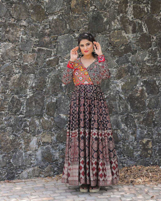 Rayon Rin110 267 Gowns  Printed Anarkali Long Embroidery Gowns