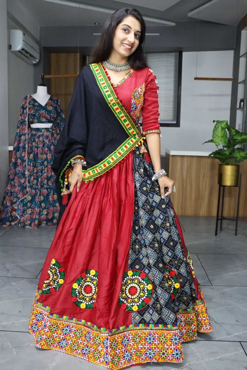 Reyon Cotton Gro 8021 Lehengas  Traditional Lehengas