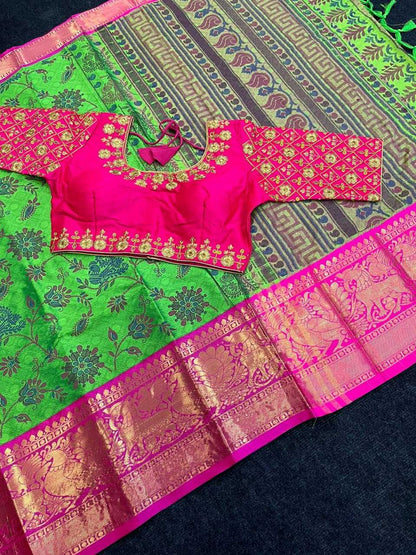 Silk Cotton Nfa 05 Sarees  Printed Cotton Linen Ladies Sarees