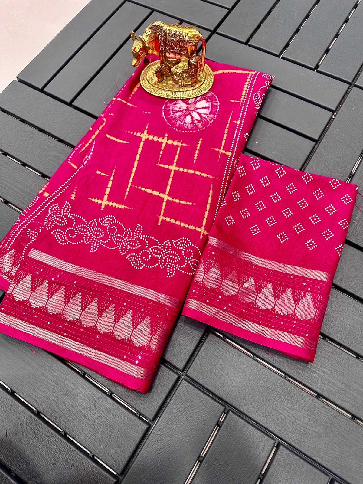 Soft Silk Kesh142 5 Star Sarees  Ladies Butta Bandhani Bandhej Zari Border Sarees