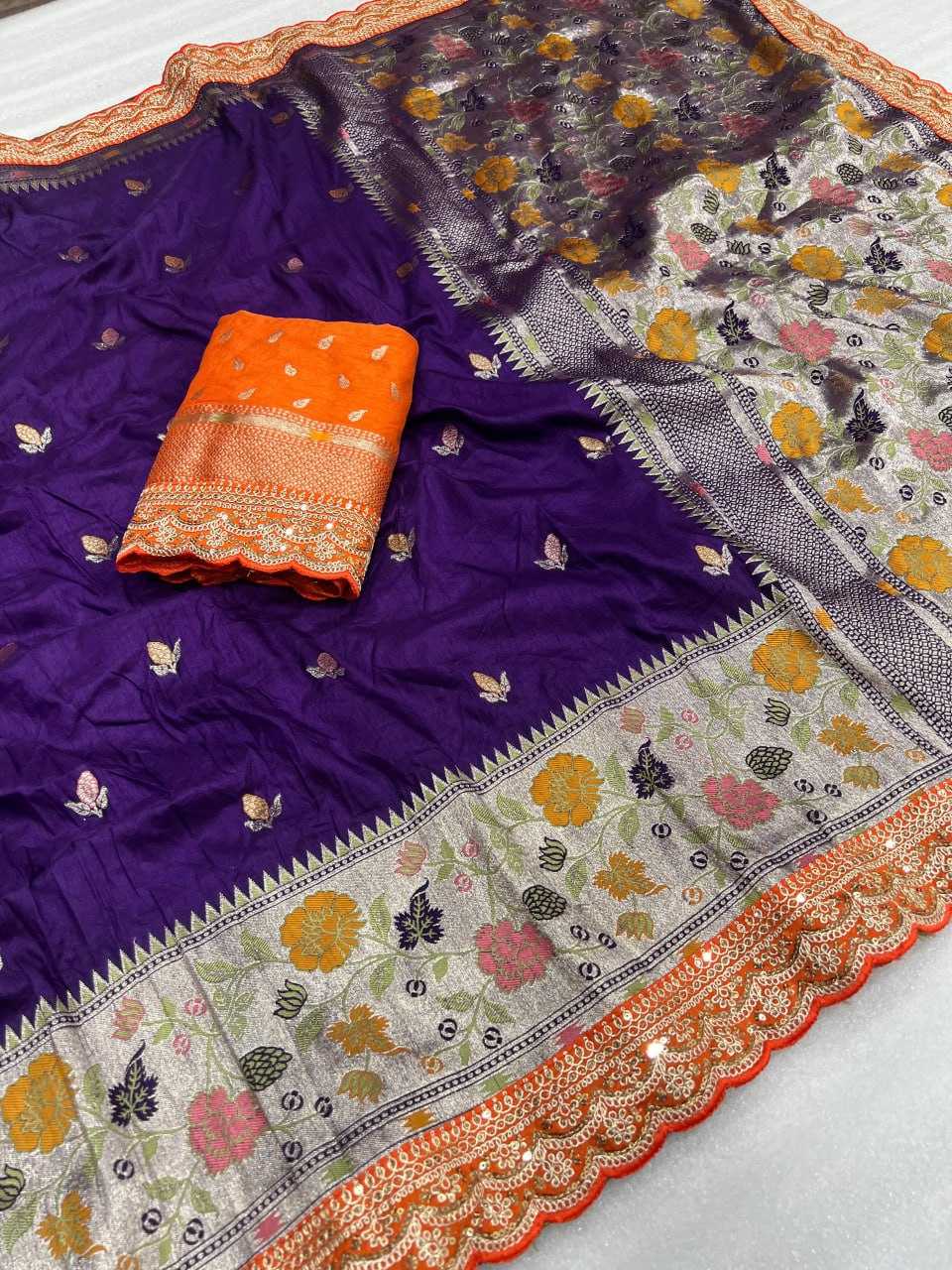 Dola Silk Rnnc Pairs  Sarees