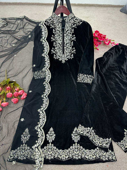 Velvet Kesh124 778 Suits & Dresses Islamic Clothing  Pakistani Velvet Embroidery Ladies Silk Ladies Party Wear Suits