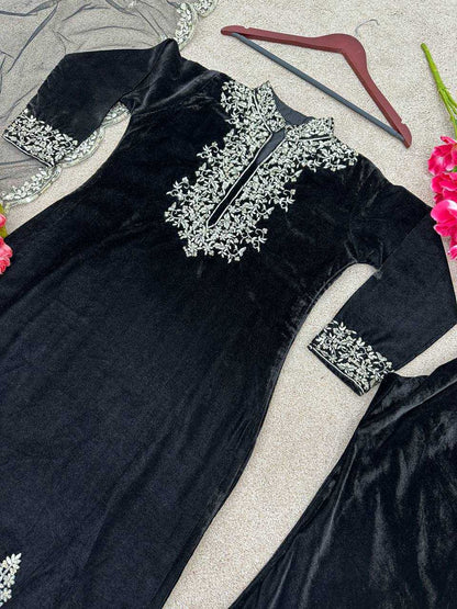 Velvet Kesh124 778 Suits & Dresses Islamic Clothing  Pakistani Velvet Embroidery Ladies Silk Ladies Party Wear Suits