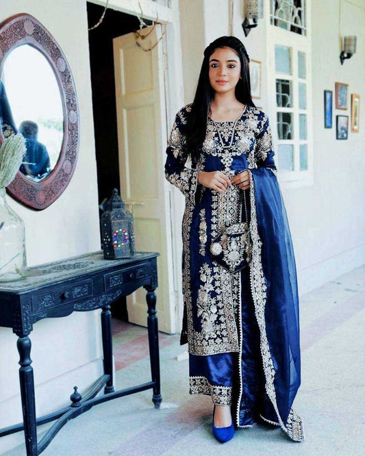 Velvet Kesh150 1154 Suits & Dresses  Kashmiri Velvet Embroidery Palazzo Ladis Silk Pakistani Suits