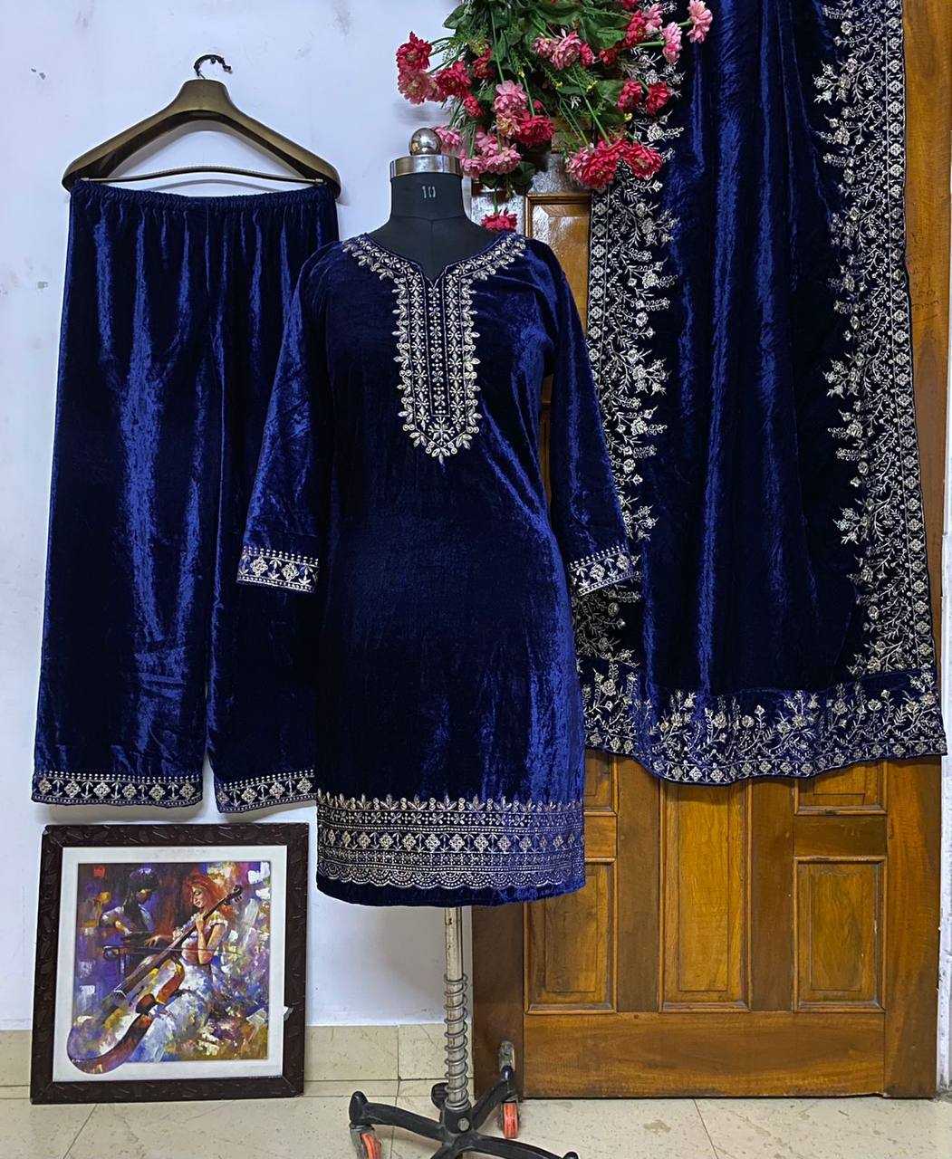 Velvet Kesh150 895 Suits & Dresses  Kashmiri Velvet Embroidery Palazzo Party Wear Suits