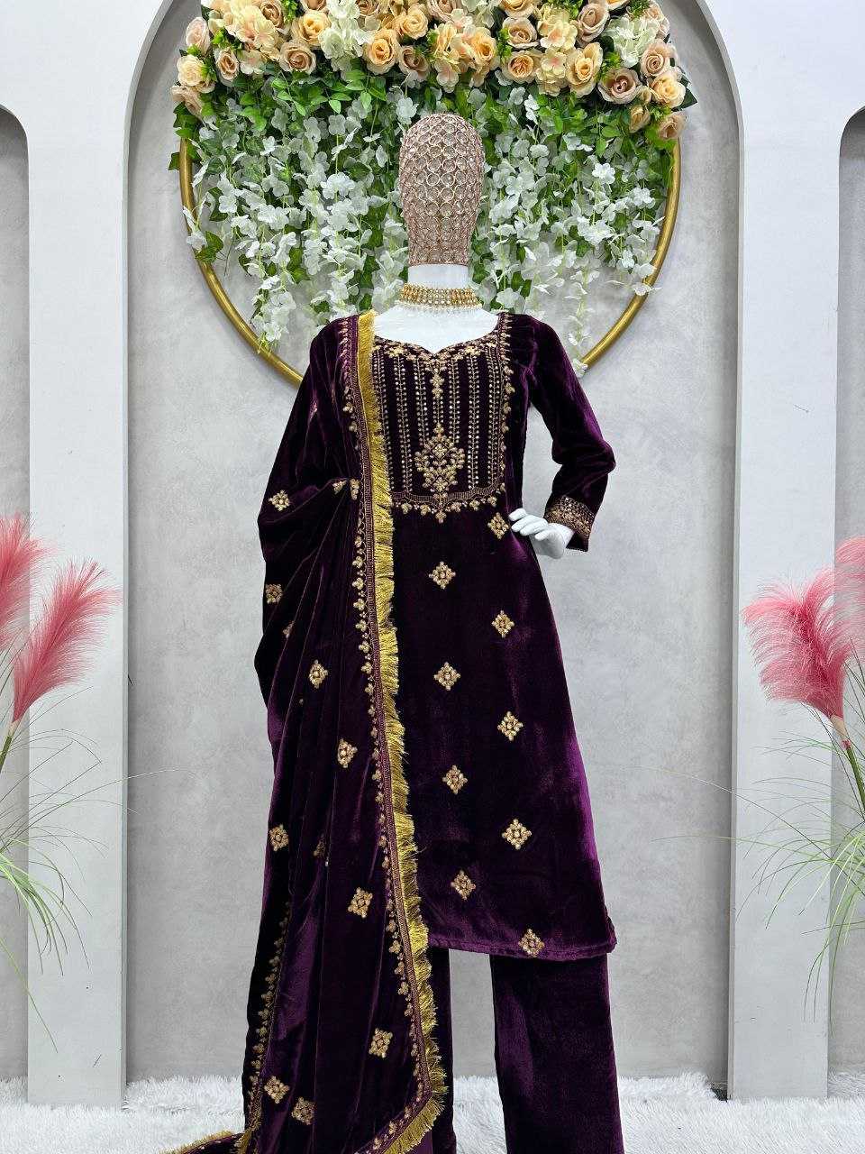 Velvet Rin133 8067 Suits & Dresses  Kashmiri Velvet Ladies Silk Party Wear Suits