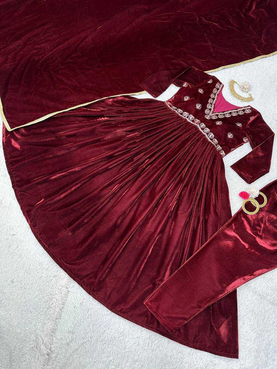 Velvet Rin133 8069 Suits & Dresses  Velvet Ladies Silk Anarkali Zari Work Suits