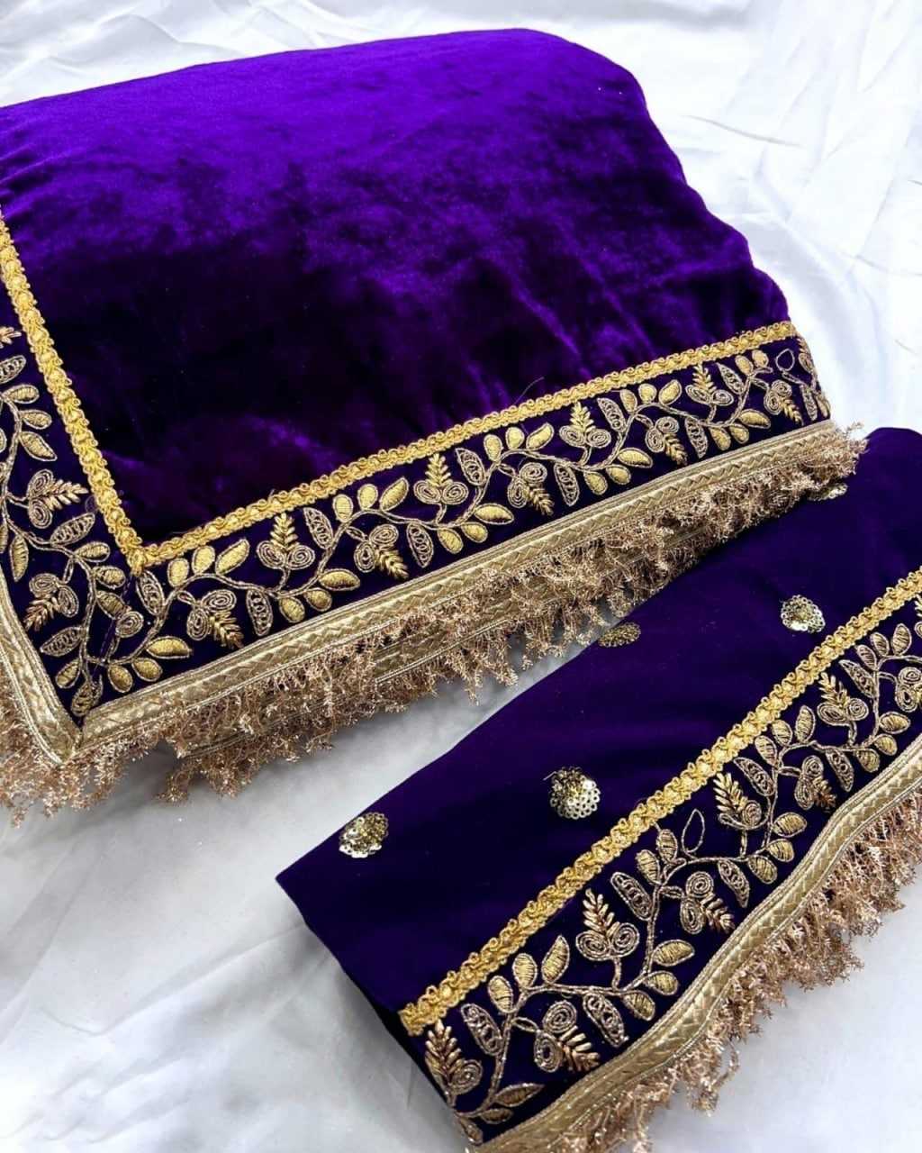 Velvet Rin134 0168 Sarees  Velvet Embroidered Lace Border Zari Border Sarees