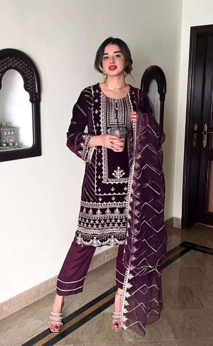 Velvet Rin141 1580 Suits & Dresses  Kashmiri Velvet Embroidery Ladies Silk Suits