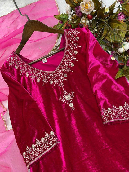 Velvet Rin141 1785 Suits & Dresses  Kashmiri Velvet Embroidery Ladies Silk Zari Work Suits