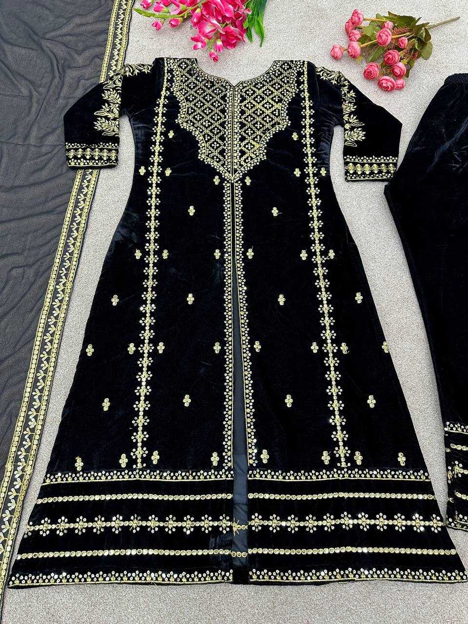 Viscose Kesh123 5098 Suits & Dresses Islamic Clothing  Pakistani Velvet Embroidered Black Salwar Suits