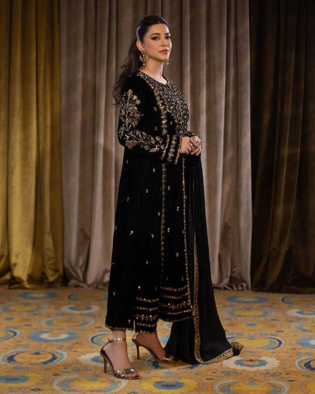 Viscose Kesh123 5098 Suits & Dresses Islamic Clothing  Pakistani Velvet Embroidered Black Salwar Suits